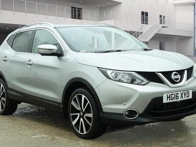 Used Nissan Qashqai Tekna 2016 Blade silver SUV