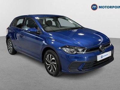 Begagnad VW Polo Life 2024 Blå Halvkombi