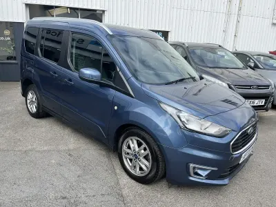 Used Ford Tourneo Connect Titanium 120 HP (88 kW) 2020 Blue MPV