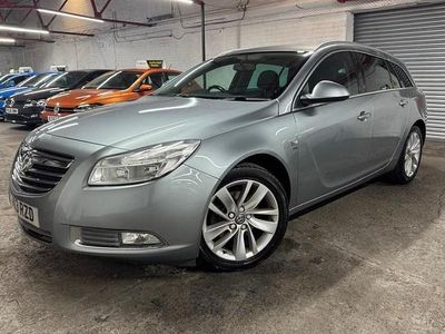 Used Vauxhall Insignia SRi 160 HP (117 kW) 2013 Silver Estate