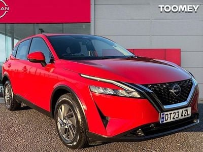 Begagnad Nissan Qashqai Acenta Premium 140 HK (102 kW) 2023 Röd SUV