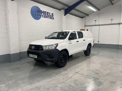White Used 2020 Toyota HiLux Active Pickup | £18,790 (Good price)