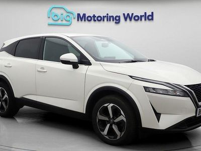 White Used 2022 Nissan Qashqai N-Connecta SUV | £14,500 (Fair price)