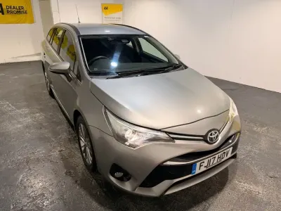 Used Toyota Avensis