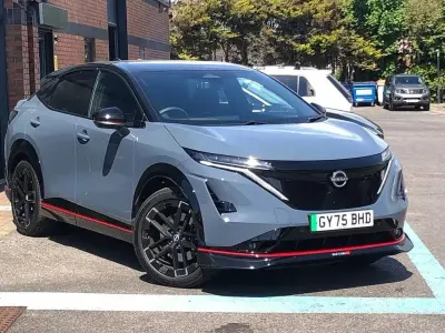 Usado Nissan Ariya Nismo 315 kW (429 CV) 2025 Gris SUV