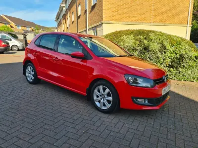 Used VW Polo Edition 60 HP (44 kW) 2013 Red Hatchback