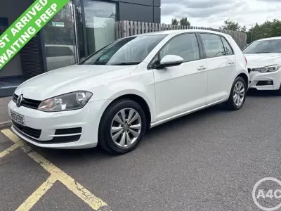Used VW Golf VII SE 122 HP (89 kW) 2013 White Hatchback