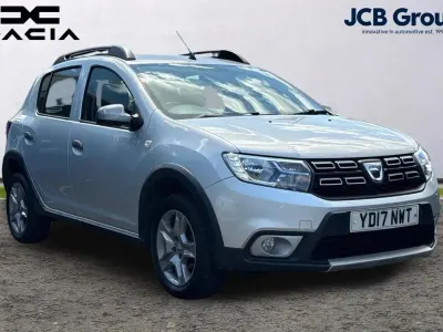 Used Dacia Sandero Lauréate 88 HP (64 kW) 2017 Silver Hatchback