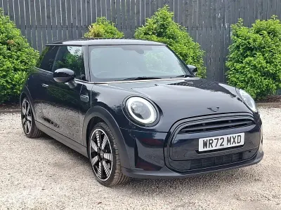 Used Mini Cooper Exclusive 136 HP (100 kW) 2022 Black Hatchback