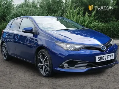 Used Toyota Auris Hybrid
