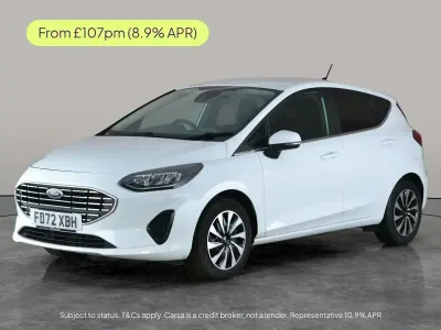 Używany Ford Fiesta Titanium 100 KM (73 kW) 2023 Biały Hatchback