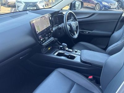 Lexus NX450h+