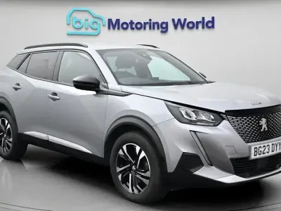 Used Peugeot 2008 Allure+ 131 HP (96 kW) 2023 Grey SUV