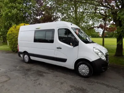 Begagnad Vauxhall Movano 2019 Vit Minibuss