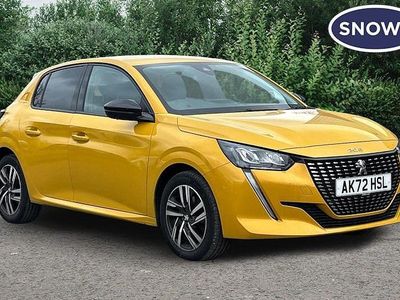 Used Peugeot 208 Allure+ 102 HP (75 kW) 2022 Yellow Hatchback