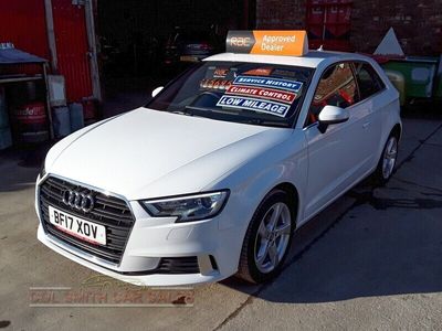 Used Audi A3 Sport 115 HP (84 kW) 2017 White Hatchback