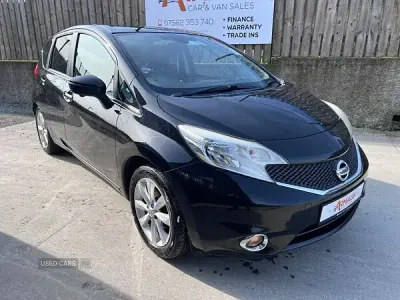 Used Nissan Note Tekna 90 HP (66 kW) 2014 Black Hatchback