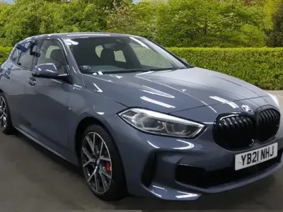 Begagnad BMW 128 Impressive 265 HK (194 kW) 2021 Grå Halvkombi