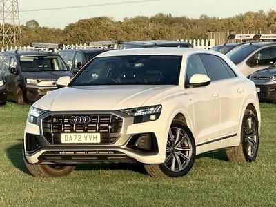 Used Audi Q8 S-Line 286 HP (210 kW) 2023 White SUV