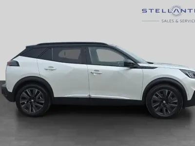 Używany Peugeot e-2008