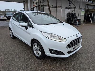 Used Ford Fiesta Zetec 2017 White Hatchback