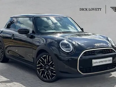 Used Mini Cooper S Hatch 201 HP (147 kW) 2025 Black Hatchback