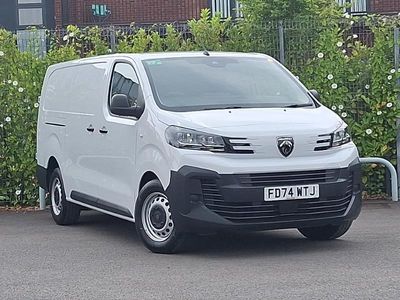 White Used 2024 Peugeot Expert Van | £17,998 (Fair price)