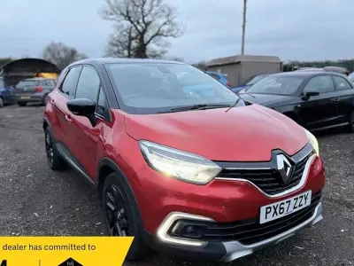 Used Renault Captur Dynamique 90 HP (66 kW) 2017 SUV