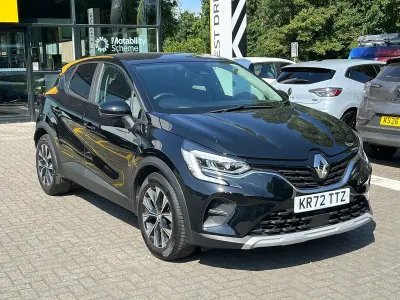 Used Renault Captur Evolution 91 HP (66 kW) 2022 Diamond black  SUV