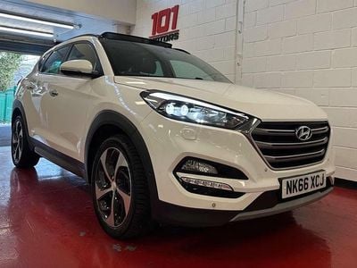 Used Hyundai Tucson Premium SE 141 HP (103 kW) 2016 White SUV