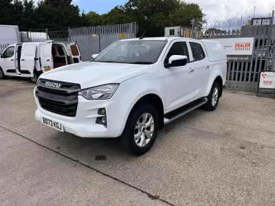 Used Isuzu D-Max 164 HP (120 kW) 2023 White Pickup