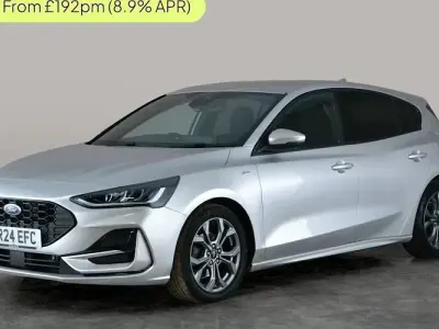 Used Ford Focus ST-Line 125 HP (91 kW) 2024 Silver Hatchback