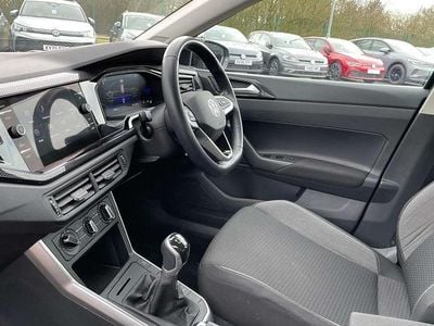 Used VW Polo Life 80 HP (58 kW) 2024 Black Hatchback