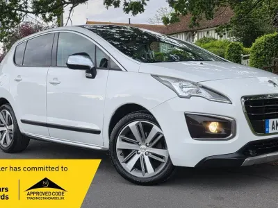Używany Peugeot 3008 Allure 120 KM (88 kW) 2016 Biały Hatchback