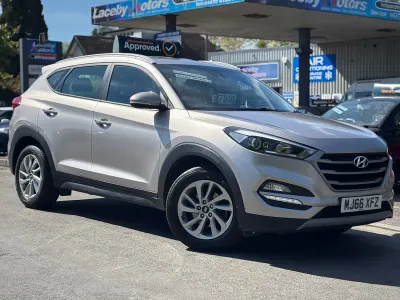 Usado Hyundai Tucson SE 177 CV (130 kW) 2017 Blanco SUV