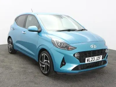 Used Hyundai i10 Premium 84 HP (61 kW) 2023 Turquoise Hatchback