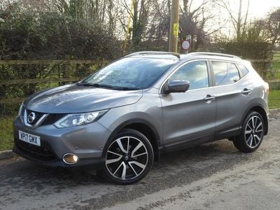 Grey Used 2017 Nissan Qashqai Tekna SUV | £6,495 (Good price)