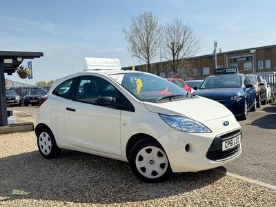 Used Ford Ka Studio 69 HP (50 kW) 2011 White Hatchback