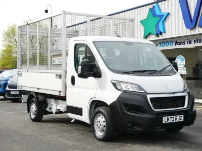 Used Peugeot Boxer S 140 HP (102 kW) 2023 White Van