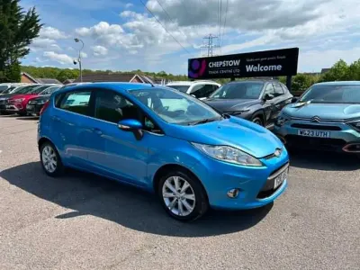 Used Ford Fiesta Zetec 96 HP (70 kW) 2010 Blue Hatchback