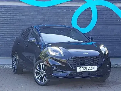 Käytetty Ford Puma ST-Line 125 HP (91 kW) 2021 Musta Katumaasturi