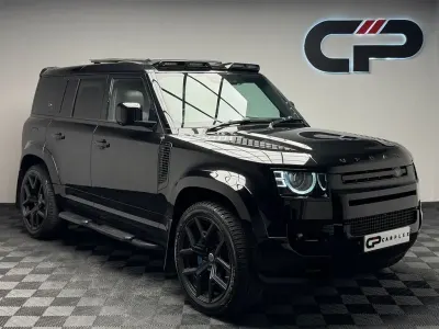 Used Land Rover Defender S 525 HP (386 kW) 2021 Black SUV