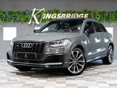 Usado Audi SQ2 Sport 300 HP (220 kW) 2020 Cinzento SUV
