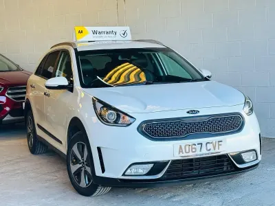 Used Kia Niro 139 HP (102 kW) 2017 White SUV