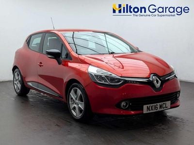 Used Renault Clio IV Dynamique 75 HP (55 kW) 2016 Red Hatchback
