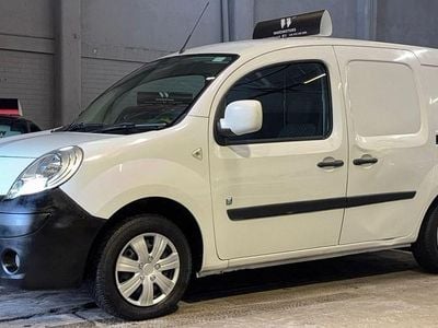 White Used 2015 Renault Kangoo Sedan | £3,799