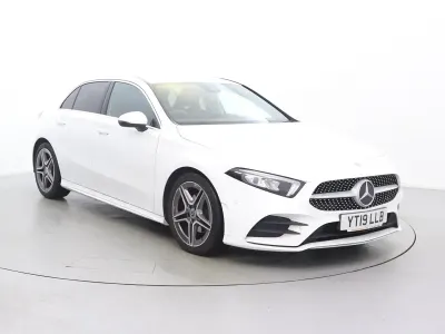 Begagnad Mercedes A180 Executive 2019 Vit Halvkombi