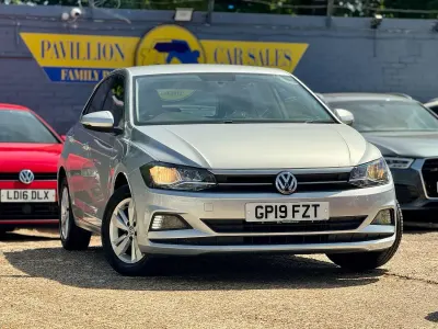 Used VW Polo SE 65 HP (47 kW) 2019 Silver Hatchback