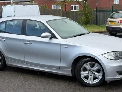 Begagnad BMW 120 Comfort Edition 2008 Silver Halvkombi