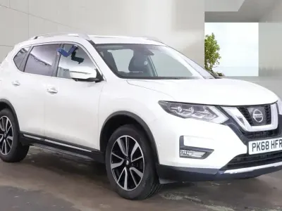 Used Nissan X-Trail Tekna 130 HP (95 kW) 2018 Pure white SUV
